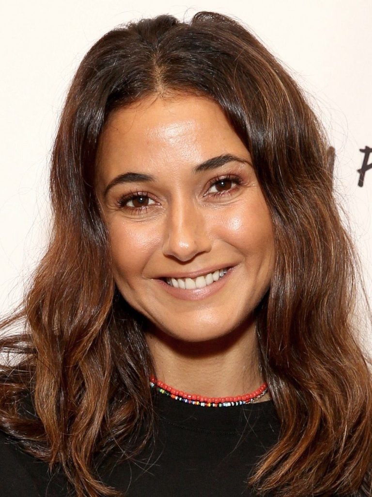 Emmanuelle Chriqui Net Worth, Age, Height, Weight, Family, Bio/Wiki 2025